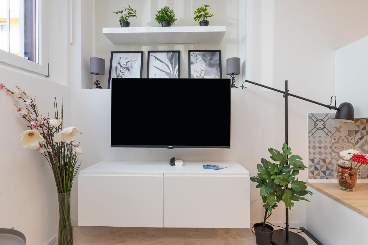 Sweet Apartment - Grazioli 3 Mediolan Zewnętrze zdjęcie